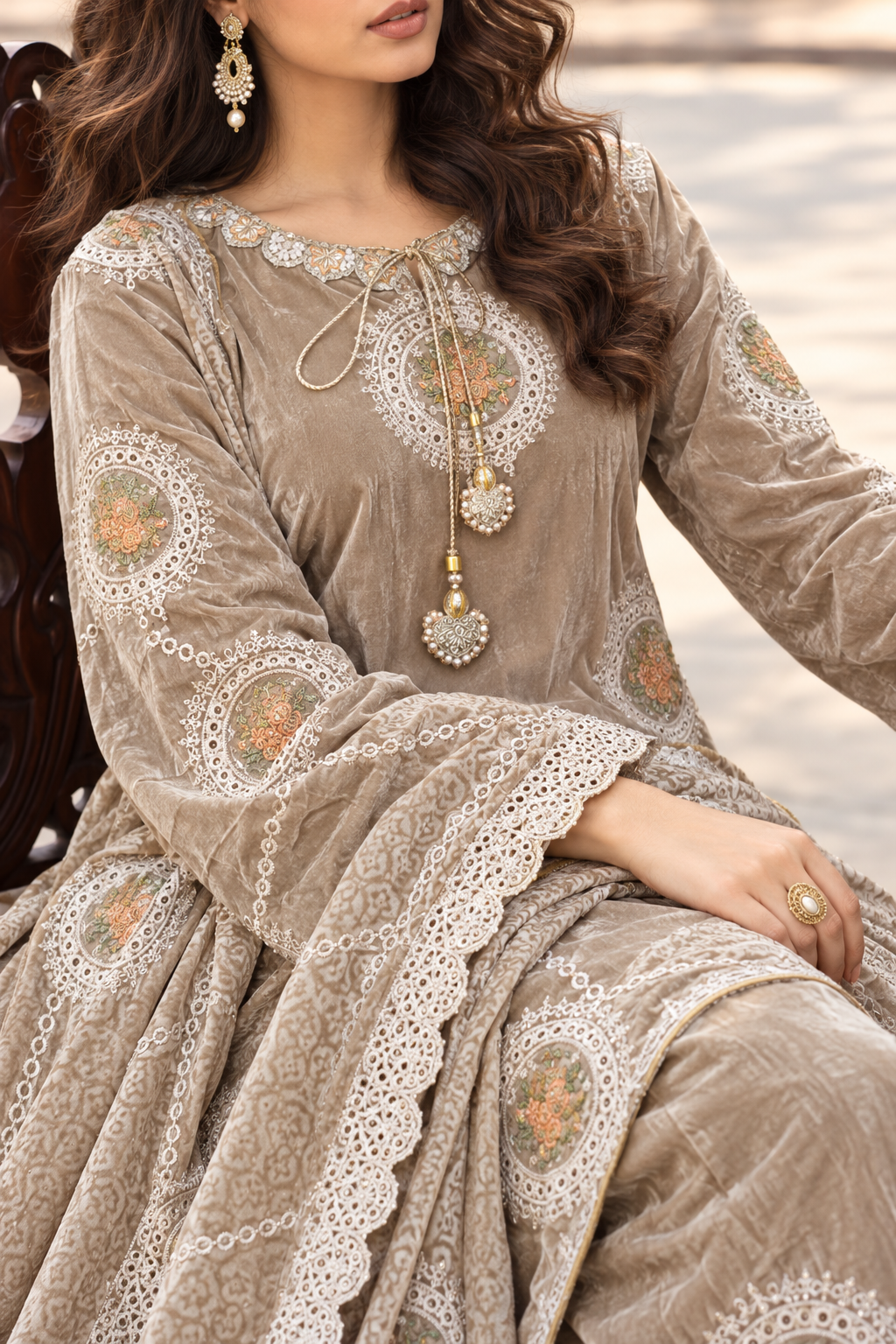 3 Piece Ready to Wear Luxury Velvet Embroidered Suit (Apple Green)