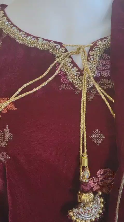 3 Piece Ready to Wear Luxury Velvet Embroidered Suit (Maroon)